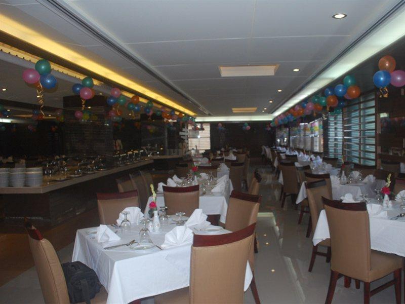 Fars Hotel & Resorts - Bar-Buffet-Pool-Spa Дакка Экстерьер фото